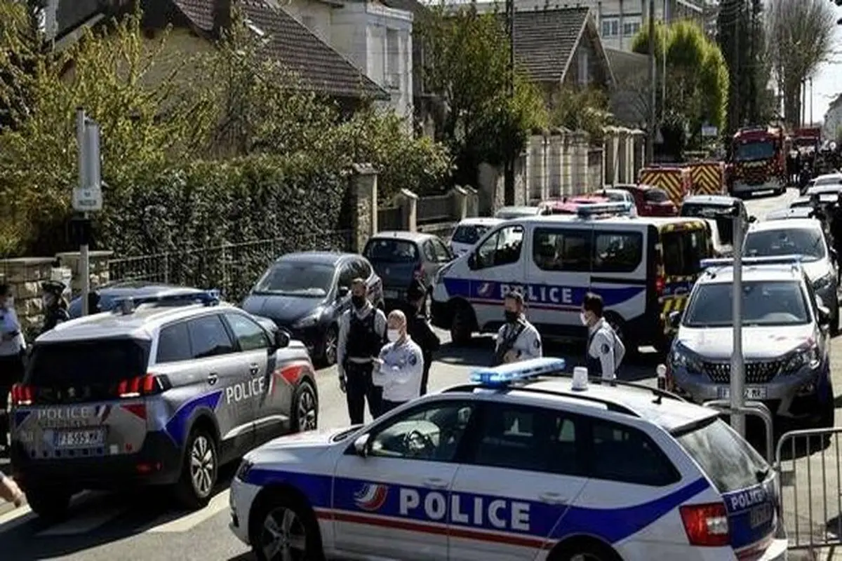 کارمند پلیس فرانسه بر اثر ضربات چاقو کشته شد