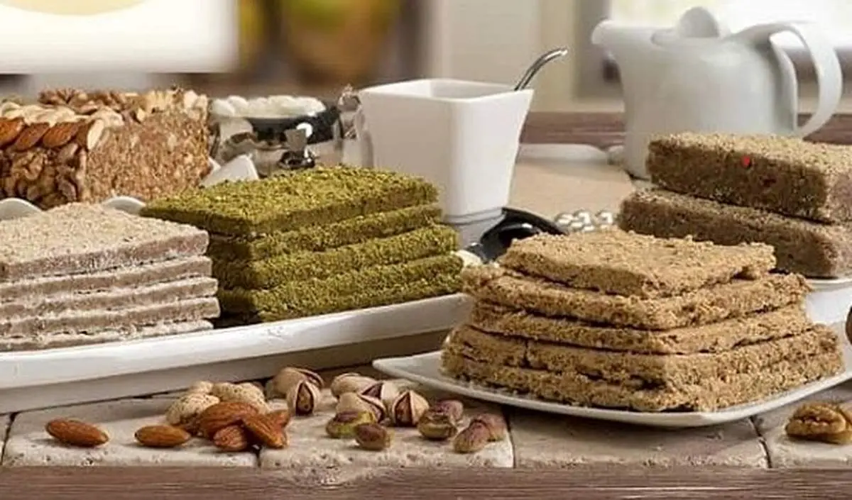 طرز تهیه حلوا گردویی اصیل تبریزی