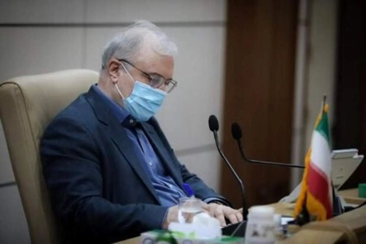 نمکی خواستار اصلاح احکام بازنشستگان وزارت بهداشت شد