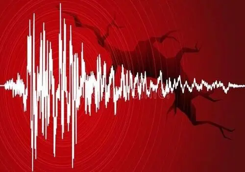 لحظه وحشتناک ارتفاع گرفتن سطح آب دریا هنگام وقوع زلزله در ژاپن+فیلم