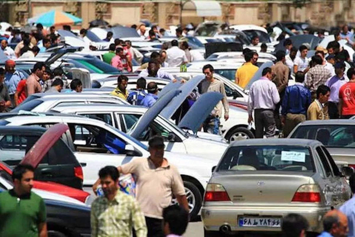 شیوا: دوشنبه قیمت جدید خودرو‌ها مشخص می‌شود