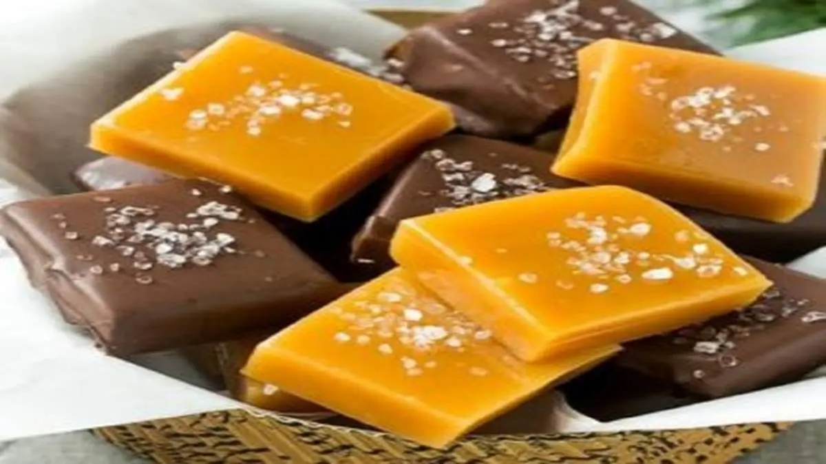 طرز تهیه تافی کرهای در منزل