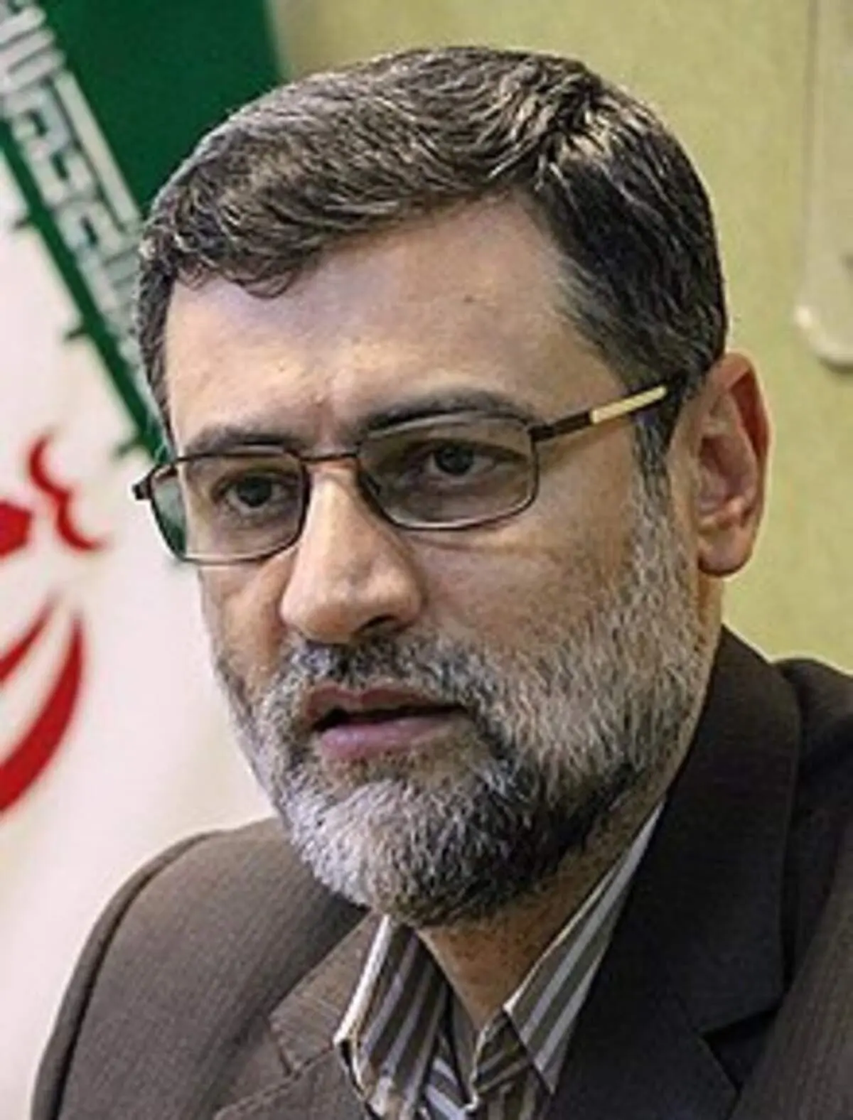 قاضی زاده هاشمی: نظم دهی واکسیناسیون برای امنیت خاطر مردم پیگیری شود