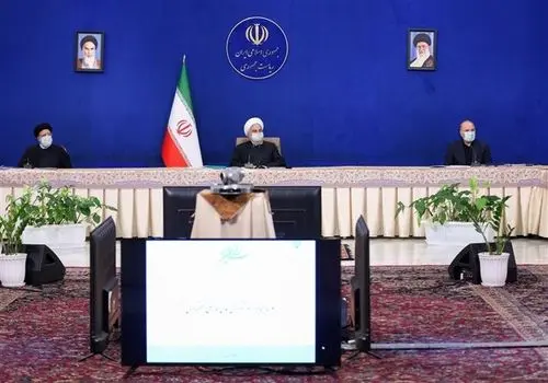 ثبات نسبی در بازار سهام؛ فشار فروش کاهش یافت

