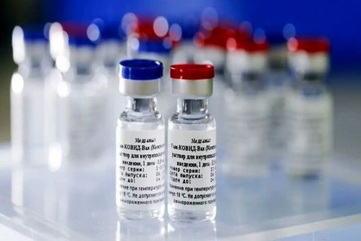 جهانپور:واکسیناسیون نیمی از جمعیت بالای ۸۰ سال کشور انجام شد / ۳۵شرکت مجوز واردات واکسن گرفته‌اند