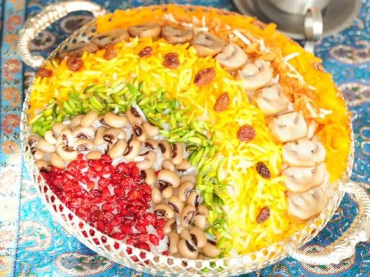 طرز تهیه پلوی آجیلی شیک و خوشمزه