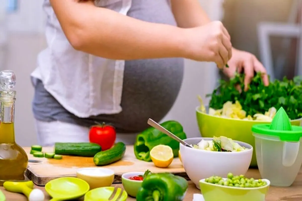 نکات تغذیه‌ای که در دوران بارداری باید رعایت شود
