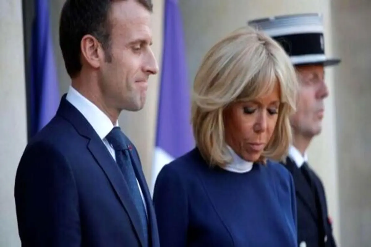 ادای احترام مکرون و همسرش به ناپلئون + عکس