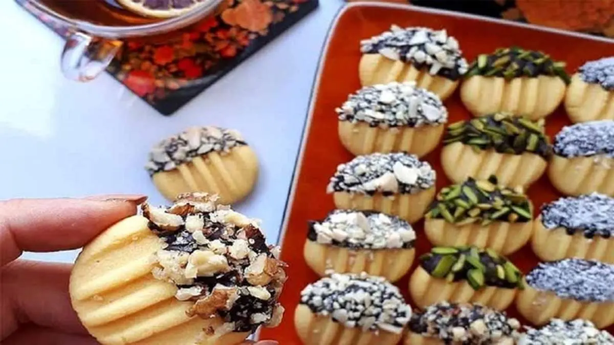 طرز تهیه شیرینی کاسترد خانگی