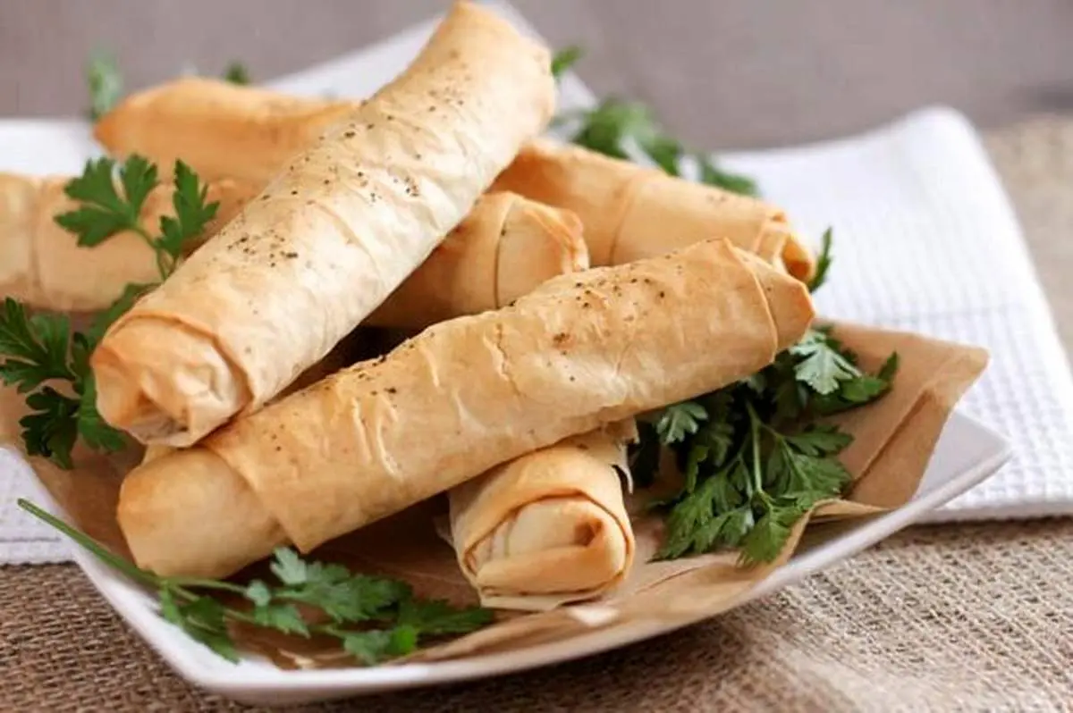 طرز تهیه بورک تن ماهی خوشمزه و پرطرفدار