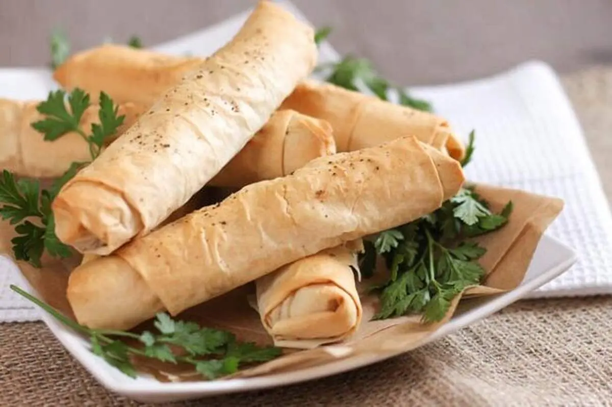 طرز تهیه بورک تن ماهی خوشمزه و پرطرفدار