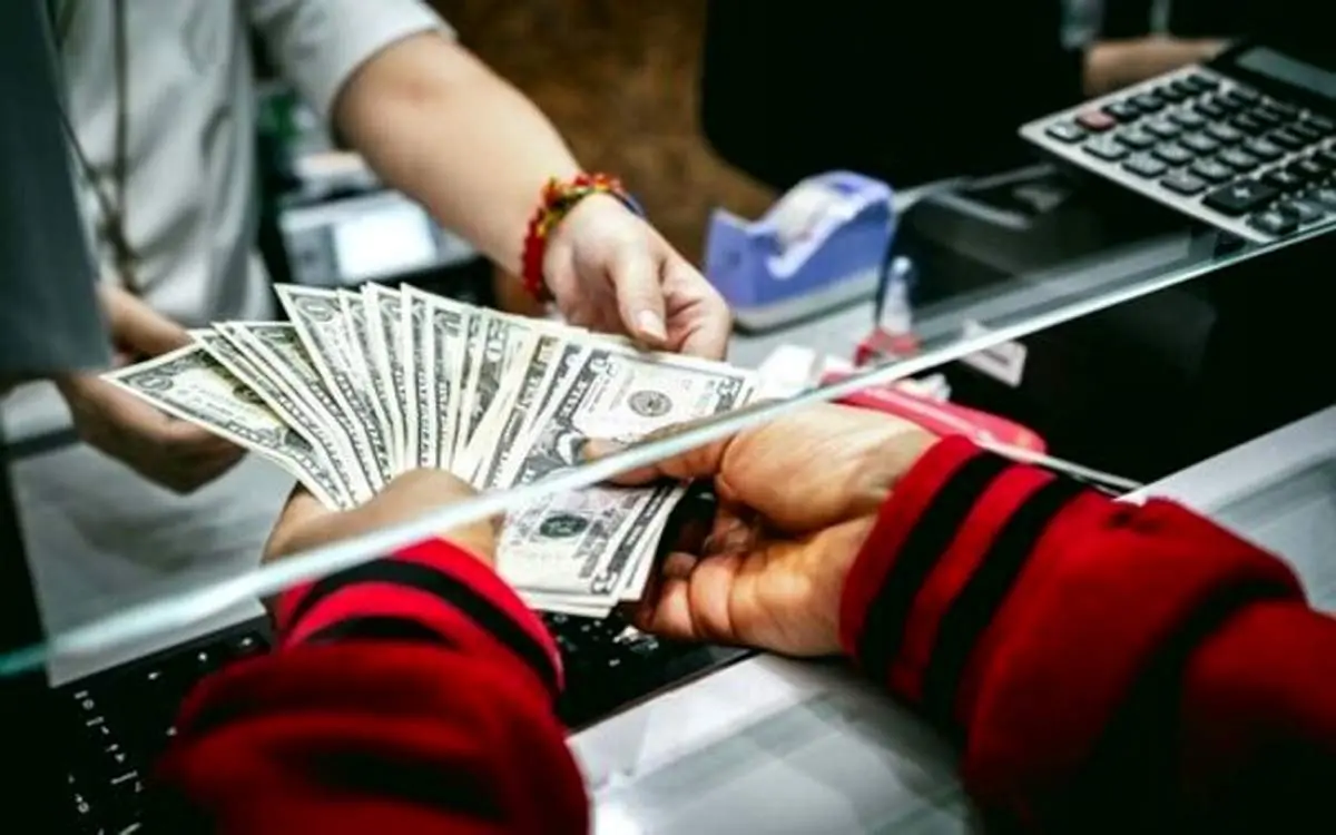 قیمت سکه، طلا و ارز ۱۴۰۰.۰۲.۱۶/ تلاش عجیب دلالان برای بالا بردن قیمت طلا