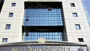 تلاش بورس برای عبور از «خط صفر»/ آیا سرمایه گذاری در بازار «رمزارز» امن تر از بورس است؟