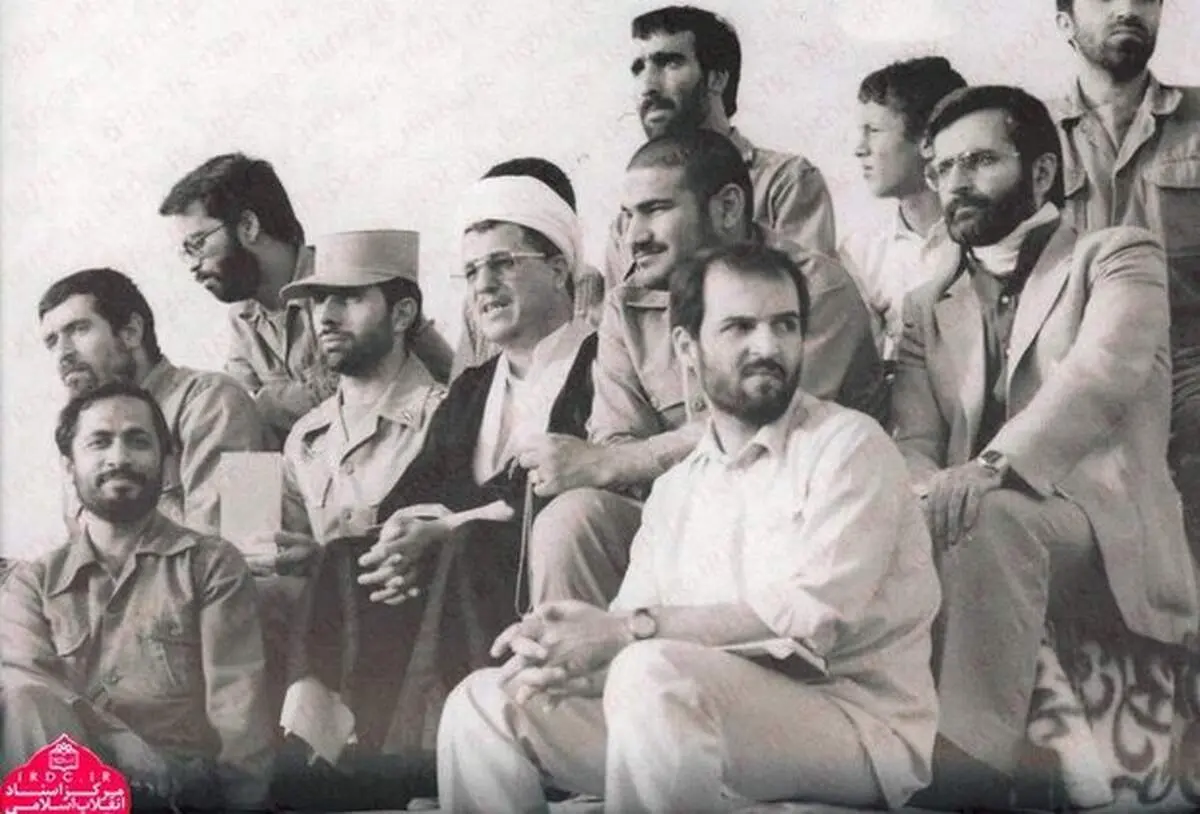 تصویری کمتردیده‌شده از صیاد در کنار هاشمی+ عکس