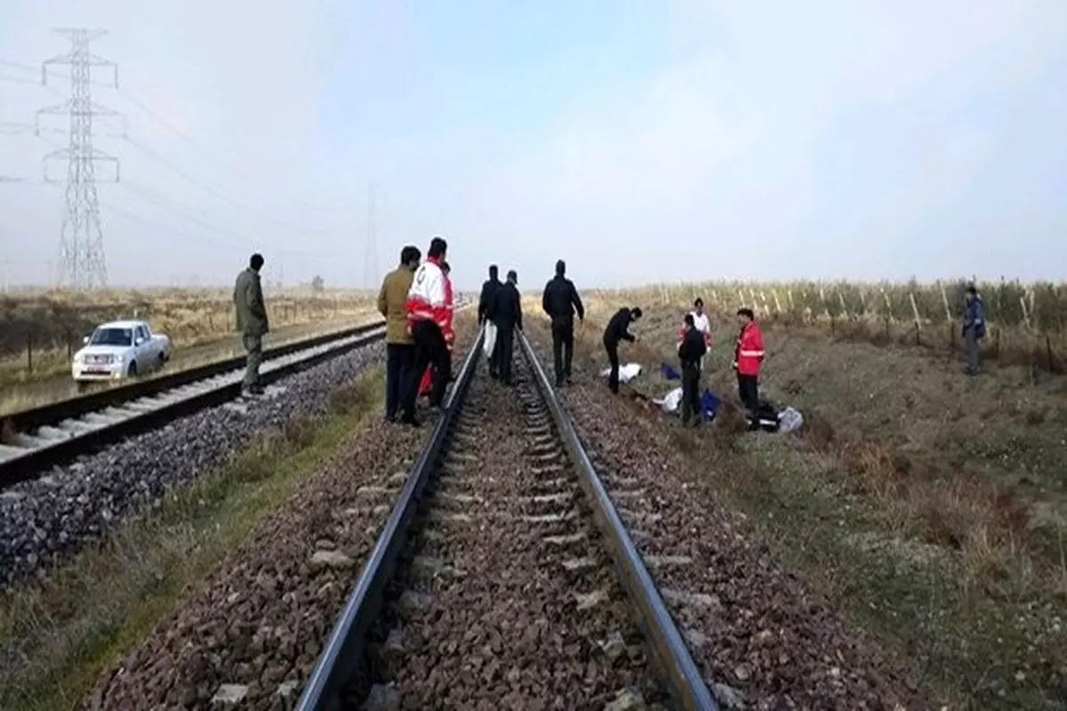 برخورد قطار با عابر حادثه آفرید
