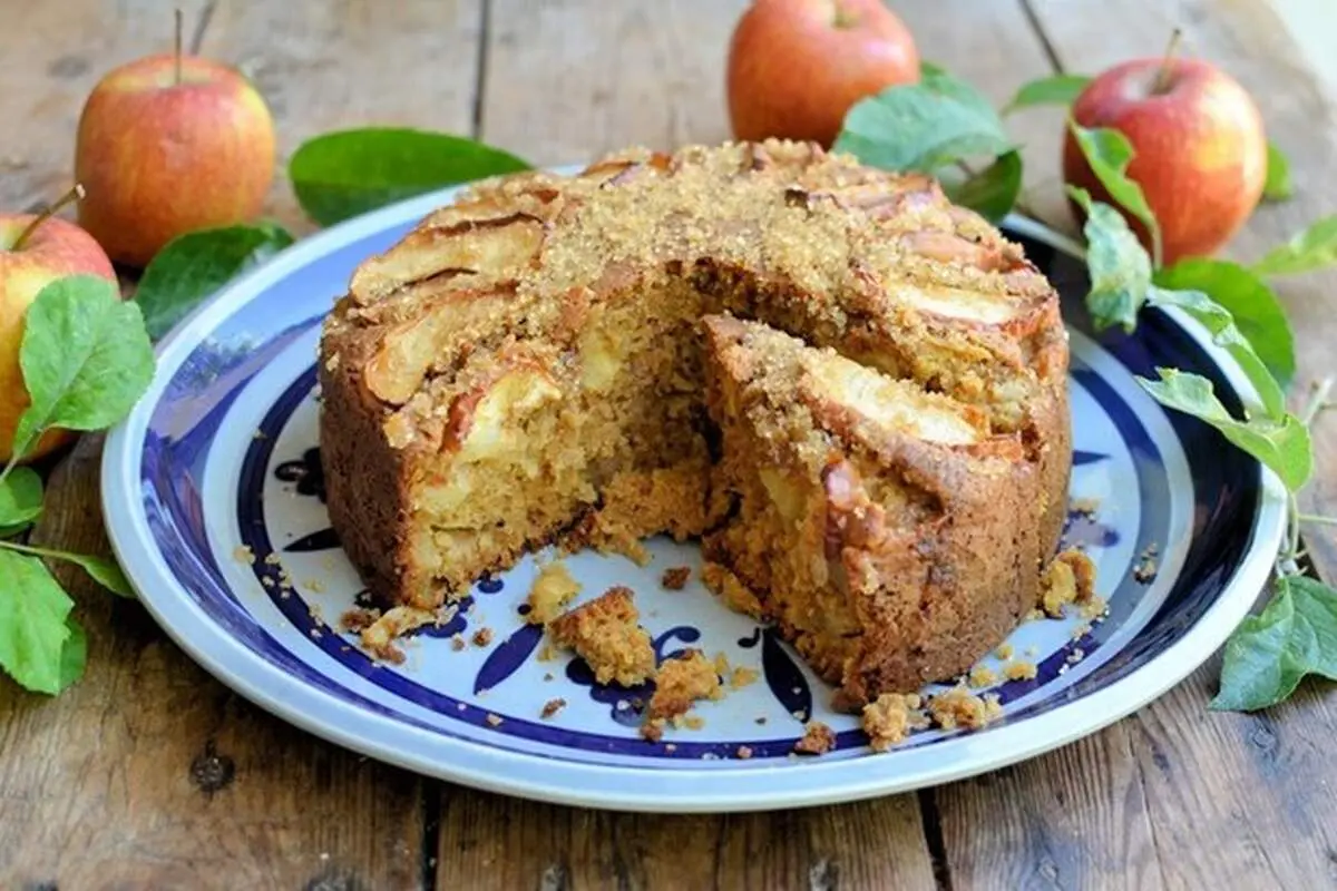 طرز تهیه کیک سیب خوشمزه