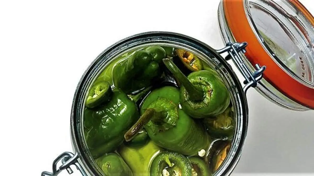 طرز تهیه ترشی فلفل سبز فوری