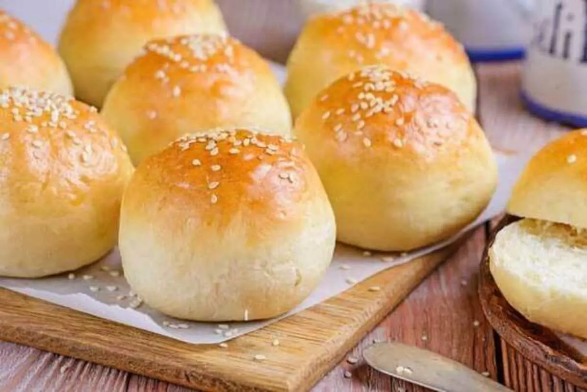 طرز تهیه نان همبرگر در منزل