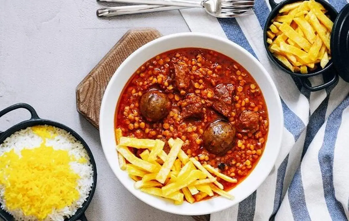 طرز تهیه خورش قیمه با سویا خوشمزه و لذیذ