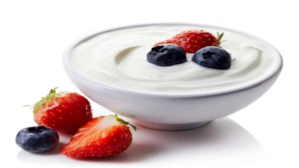 ۶ دلیل حیاتی برای مصرف ماست در وعده سحر