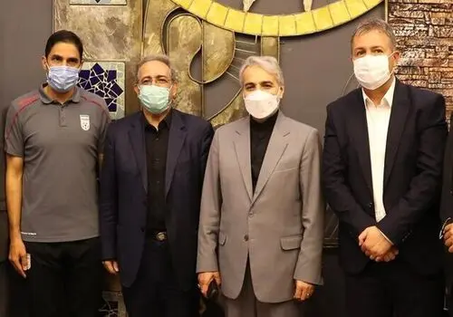 عکس‌هایی تماشایی از فوتبالیست‌های کشور برای حضور در جام‌جهانی؛ از استایل تمام سرمه‌ای تا رنگ موی بیرو!
