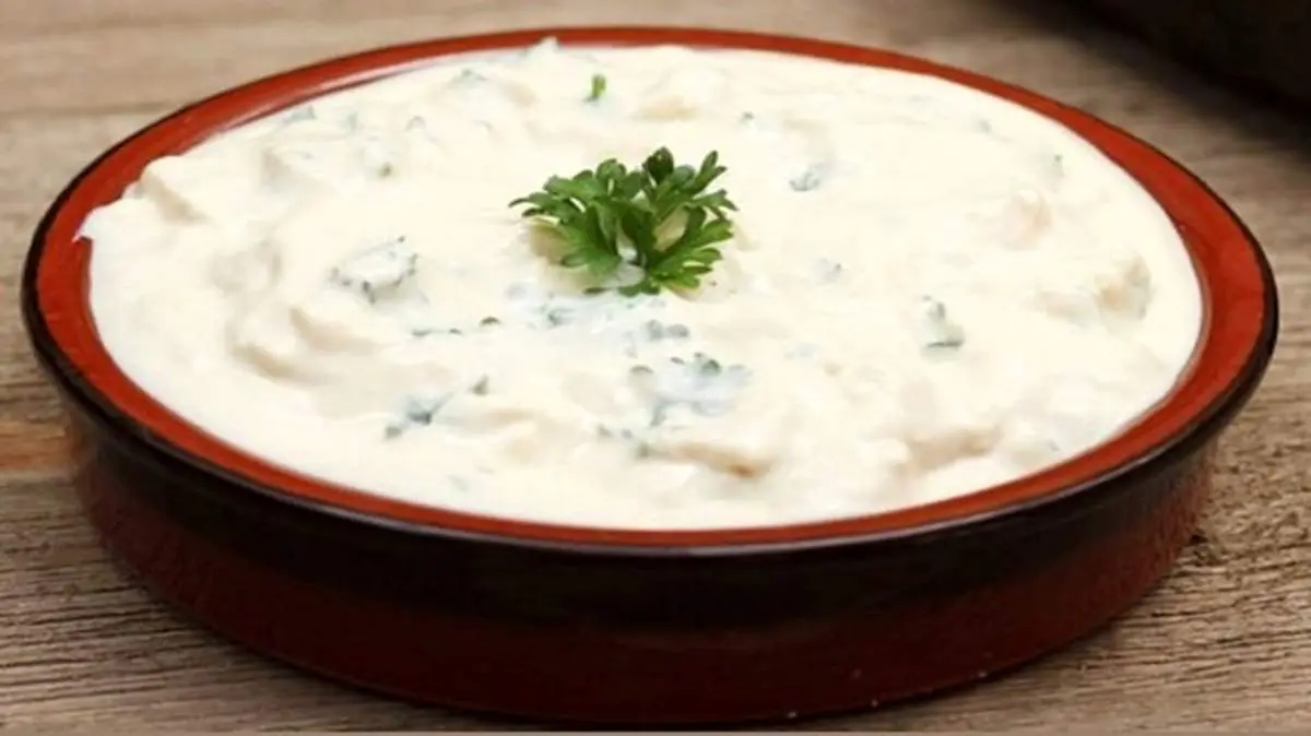طرز تهیه دیپ پنیر فتا فلفلی
