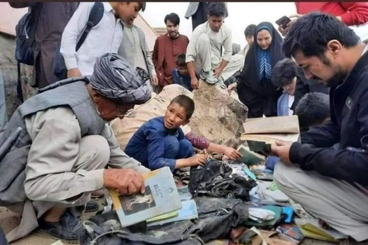 دست‌نوشته تاثربرانگیز دانش‌آموزان کابلی قبل از انفجار‌های تروریستی + عکس