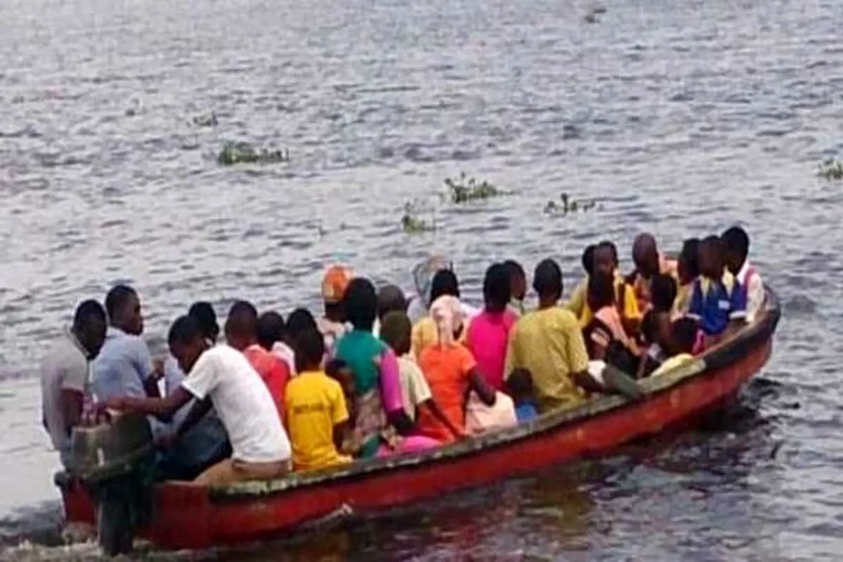 واژگونی یک قایق در شمال نیجریه جان ۲۸ نفر را گرفت