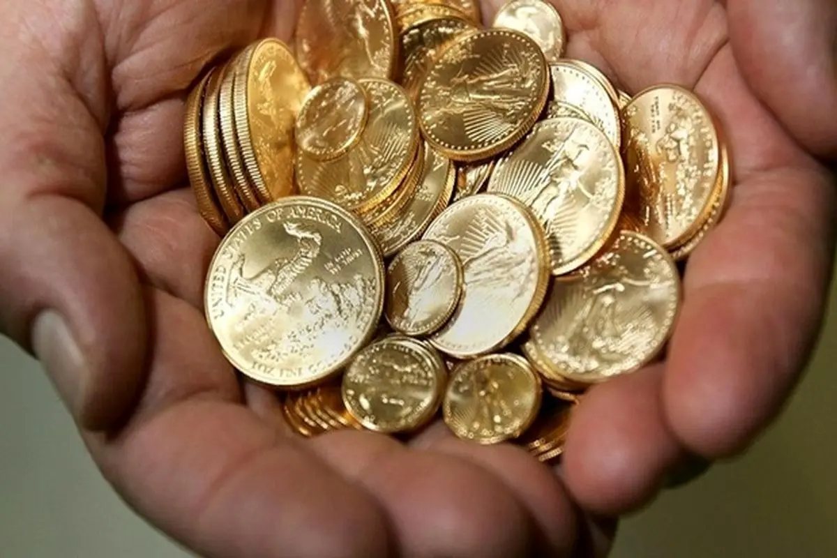 افزایش نرخ ارز در بازار بهای سکه و طلا را صعودی کرد/ قیمت دلار در بازار ۲۲ هزار و ۶۰ تومان + فهرست قیمت انواع سکه و طلا