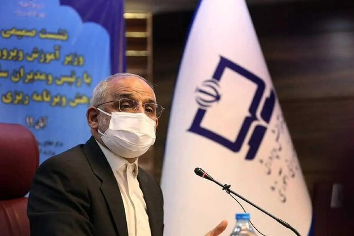 حاجی میرزایی: در جذب معلم هیچ امتیاز ویژه‌ای به هیچ قشری ندادیم