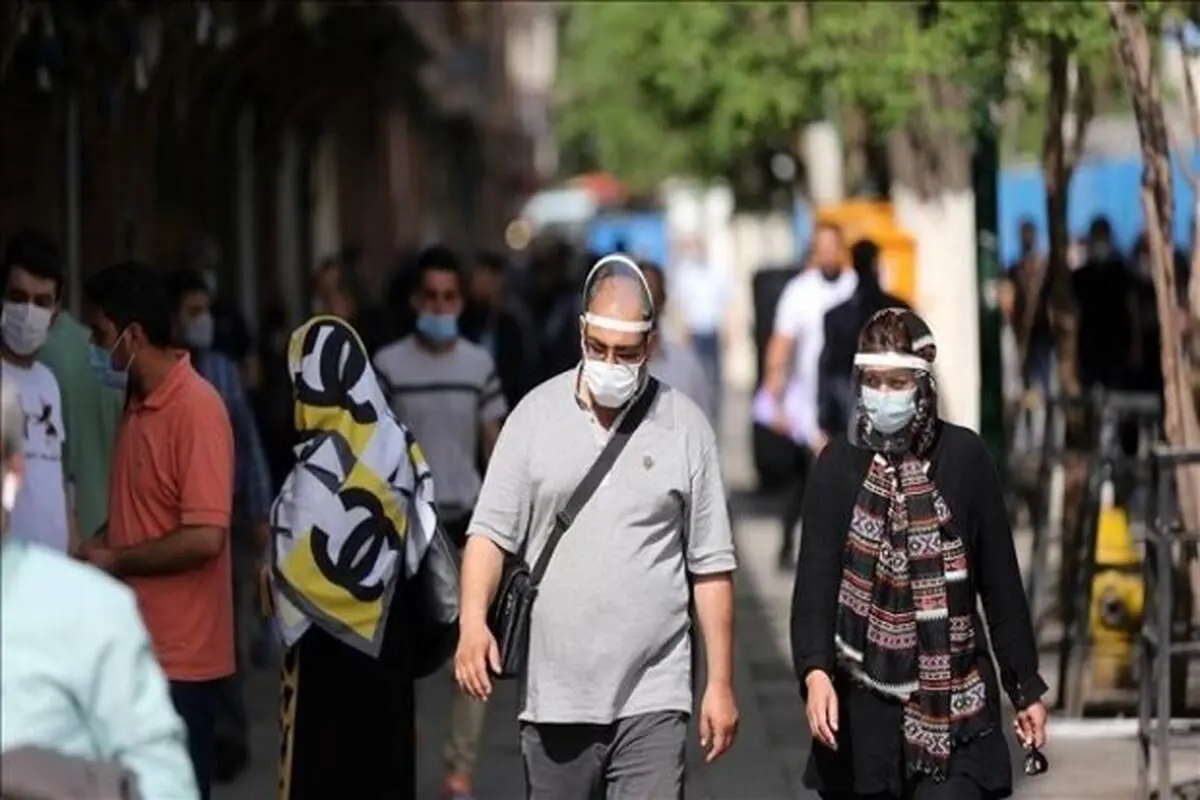 سرایت کرونا در دورهمی جدی است/ بیرون از منزل ۲ ماسک بزنید