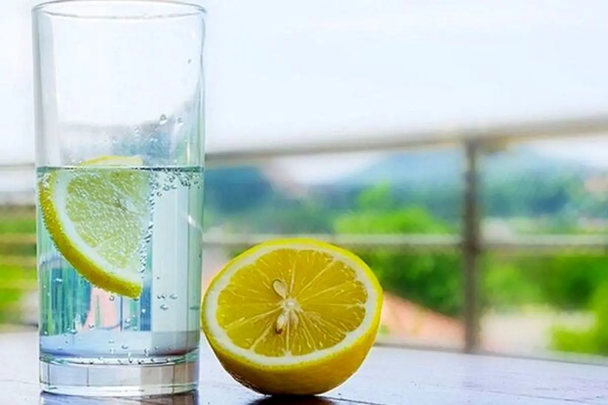 مصرف ناشتای آب و لیموترش چه بلایی سرمان می‌آورد؟