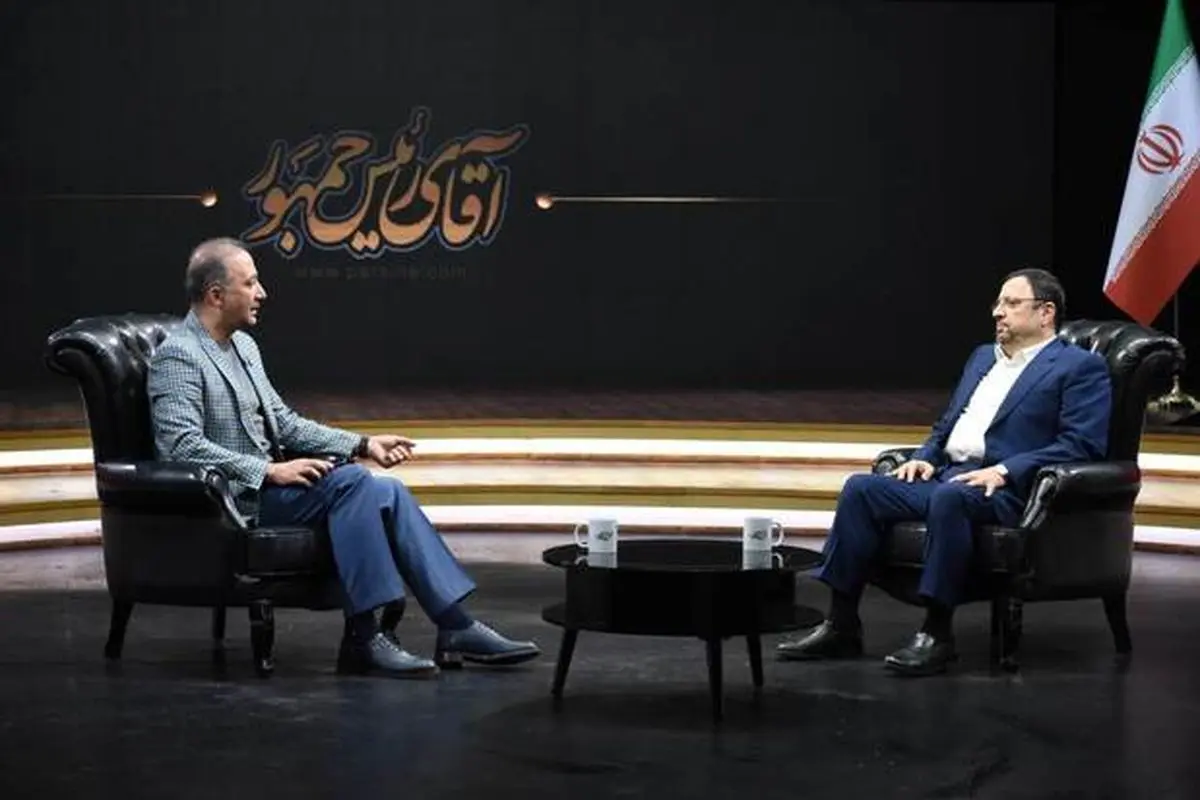 تصاویر پشت صحنه گفتگوی پارسینه با ابوالحسن فیروزآبادی در برنامه «آقای رئیس‌جمهور»
