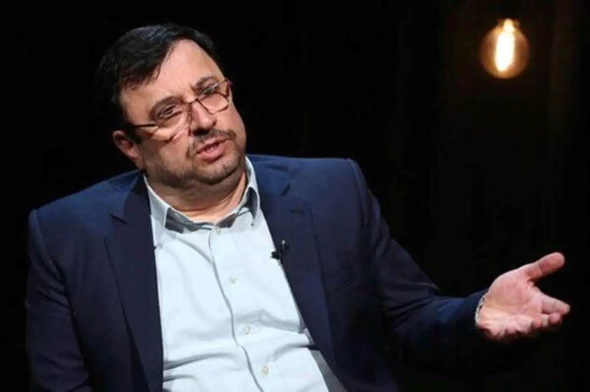 ادعای احمدی نژاد درباره ردپای نهاد‌های نظامی در فروش vpn صحت دارد؟