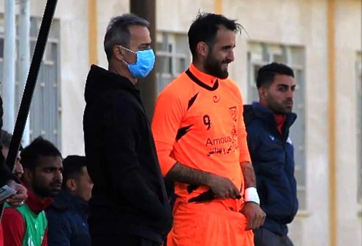 استعفای عجیب یک سرمربی پرسپولیسی