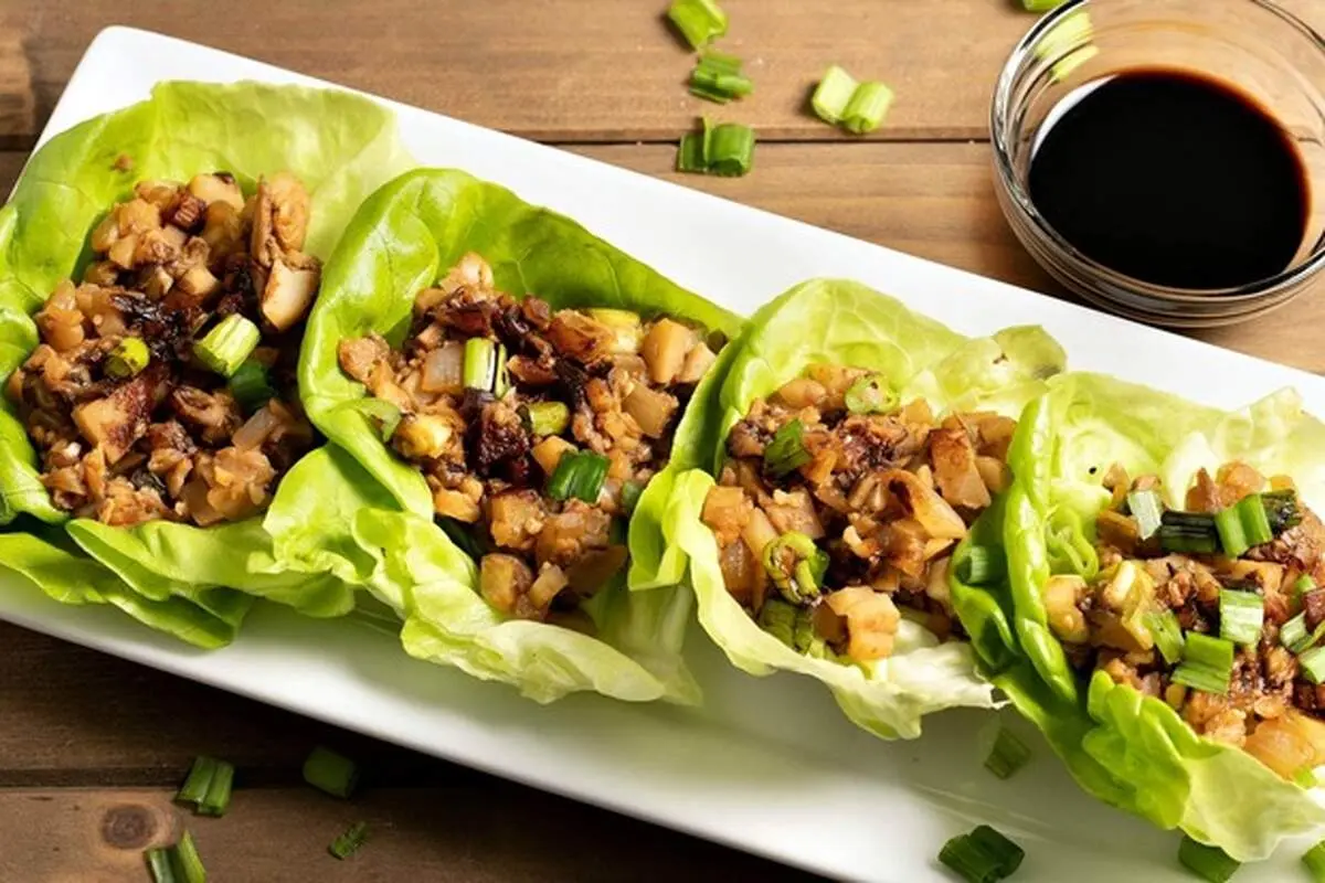 طرز تهیه لقمه‌های توفو و برگ کاهو، غذای ژاپنی