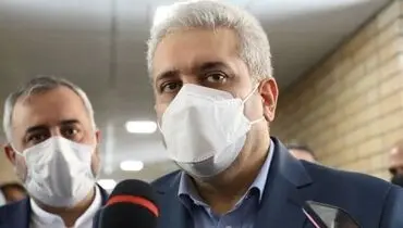 حال سورنا ستاری مساعد است