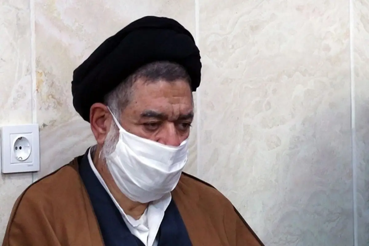 علی اکبر محتشمی پور در بیمارستان بستری شد