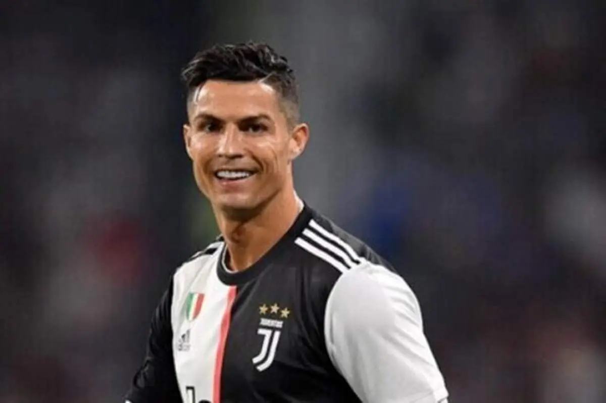 رونالدو با چهره‌ای متفاوت! + عکس