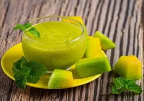 طرز تهیه فالوده شیرازی با دو روش متفاوت