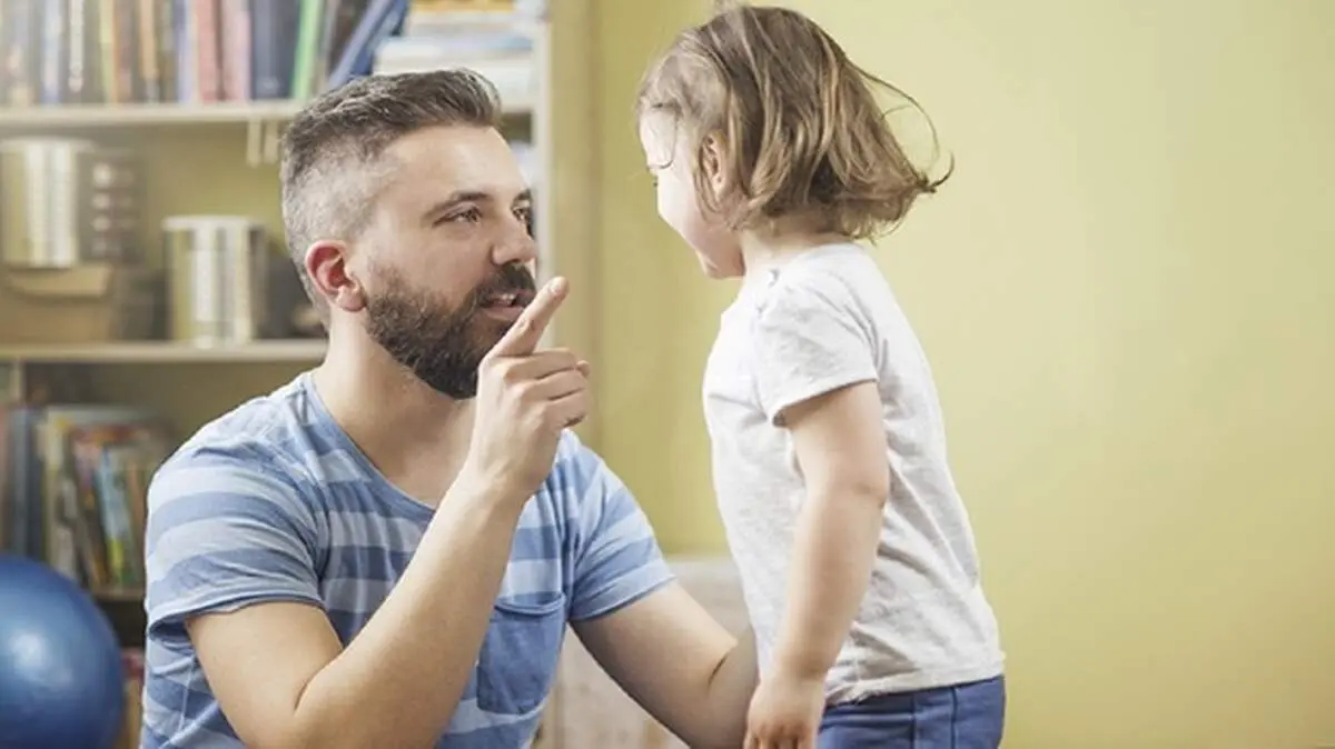 ۱۰ ویژگی والدینی که کودکان ناموفق دارند