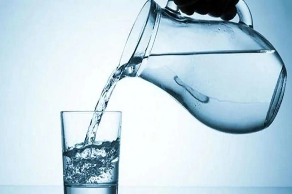 چرا گاهی اوقات نوشیدن آب باعث مرگ می‌شود؟