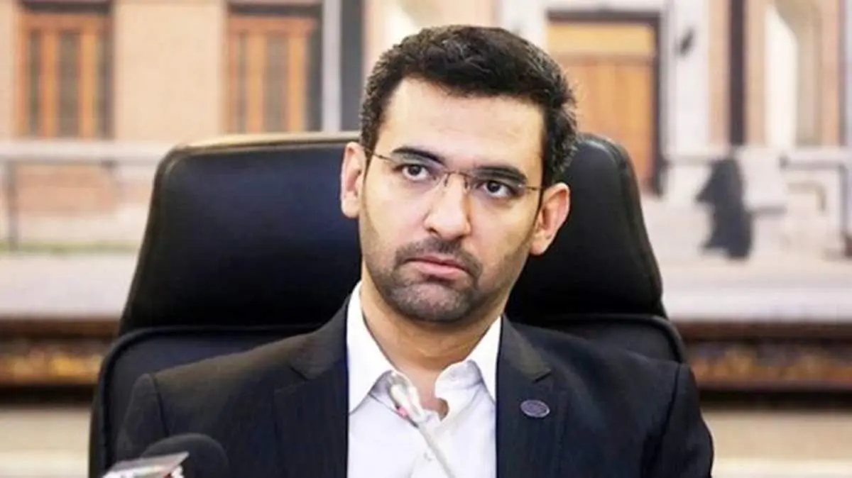 اولین واکنش آذری‌جهرمی به صحبت‌های فرهاد + عکس