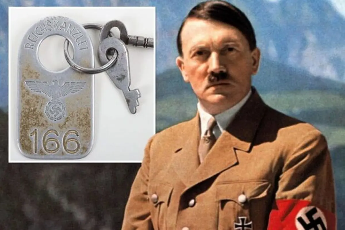 حراج کلید توالت آدولف هیتلر در یک حراجی + عکس