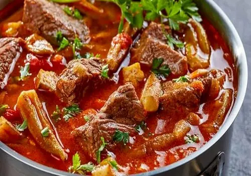 طرز تهیه خورش بامیه فوق العاده خوشمزه و مجلسی جنوبی