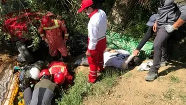 سقوط ۱۰ متری خودرو آفرود در جاده وردیج/ آخرهفته تلخ برای ۷ جوان