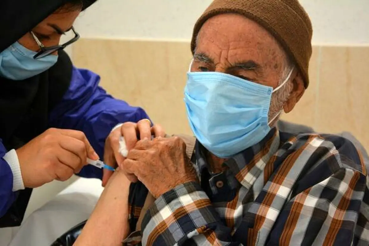 اطلاعیه وزارت بهداشت درباره نوبت دهی واکسیناسیون افراد بالای ۷۰ سال
