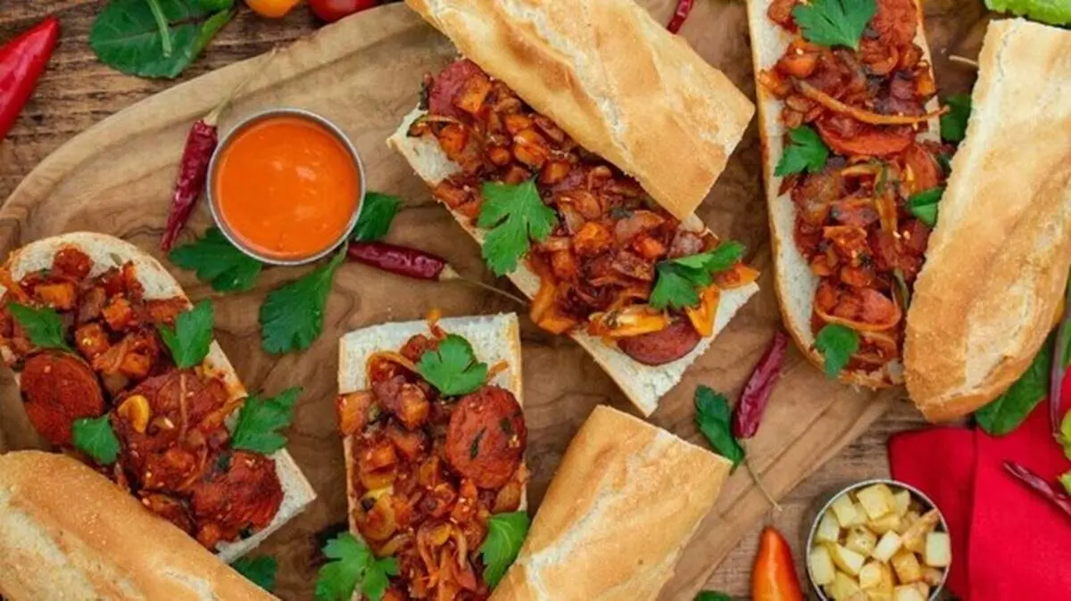 طرز تهیه سوسیس بندری خوشمزه و لذیذ