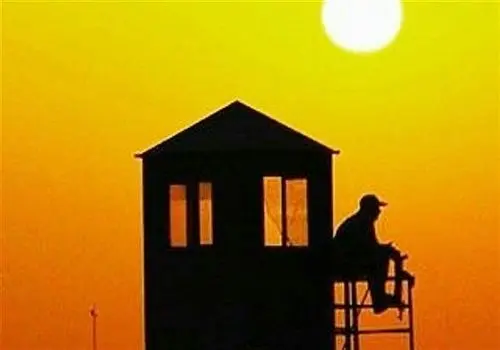 رئیس ستاد کل نیروهای مسلح: آماده مقابله با هرگونه تعرض به ایران هستیم

