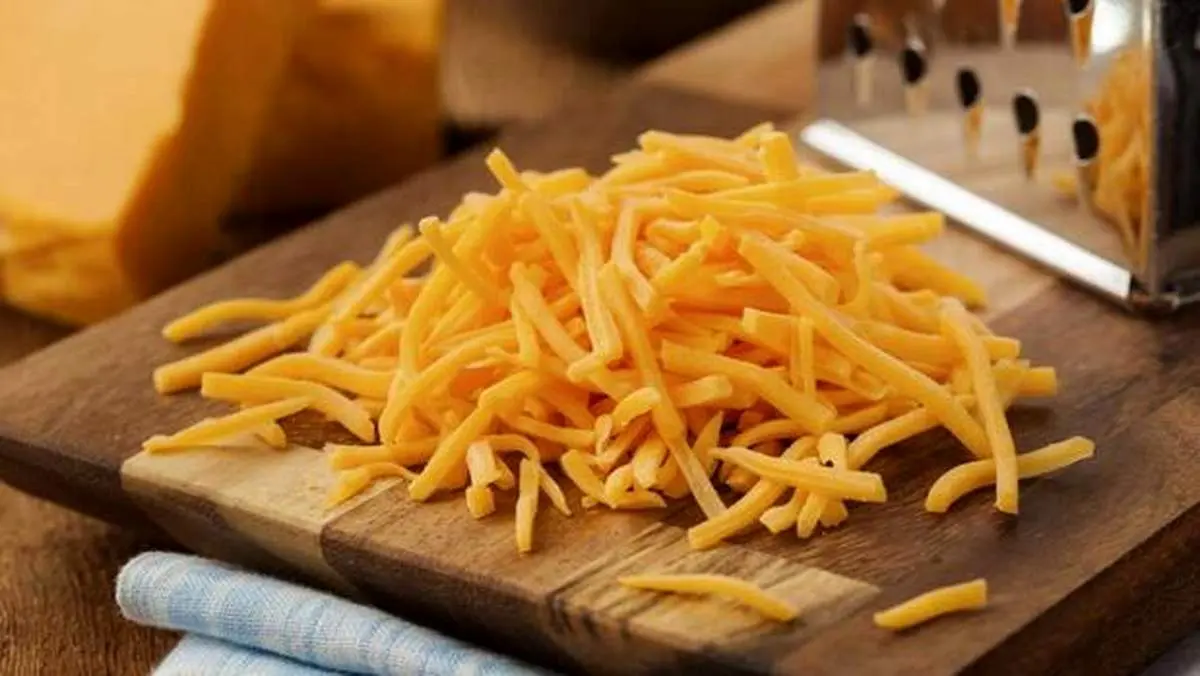 طرز تهیه کرانچی پنیری با سبزیجات معطر